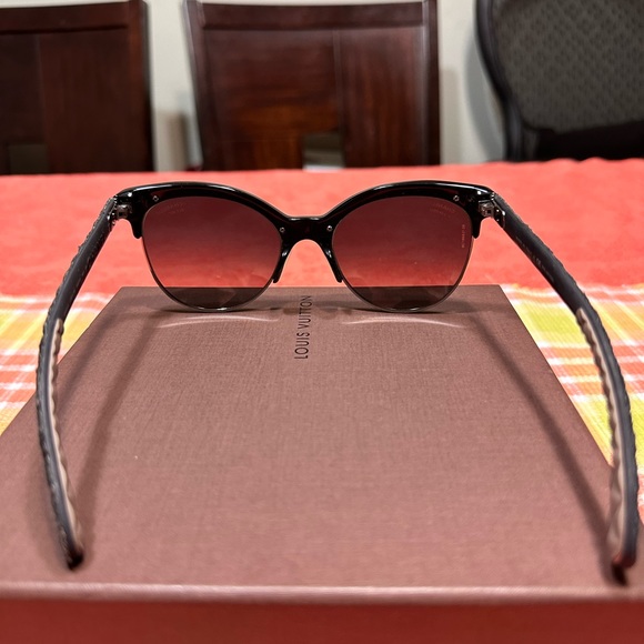 Chanel Denim Quilted Sunglasses Black - Picture 4 of 15